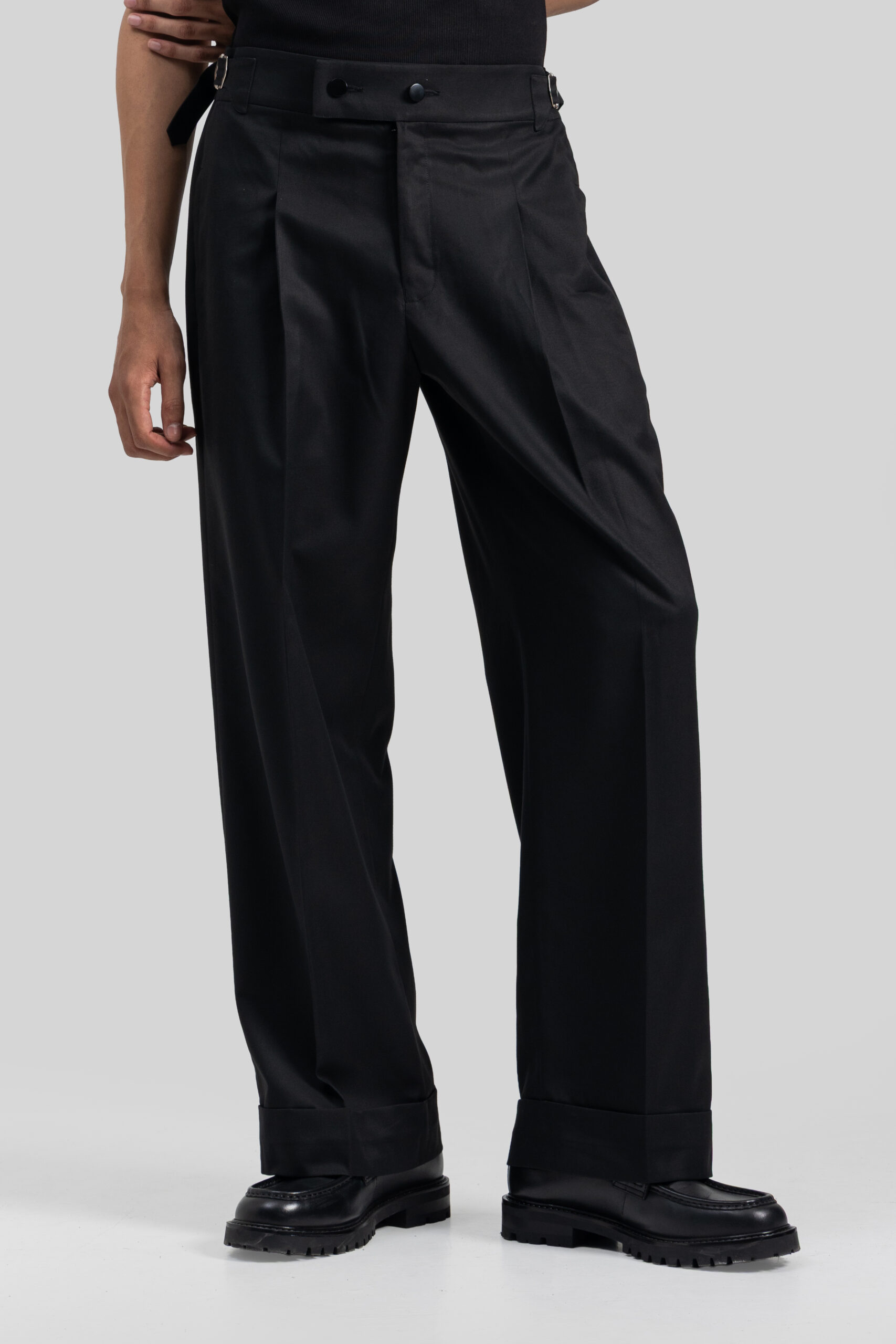 ARC CUFF PANT